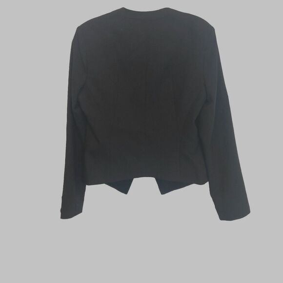 Aqua Blazer Size Medium Black  Exposed Crop - Picture 2 of 6